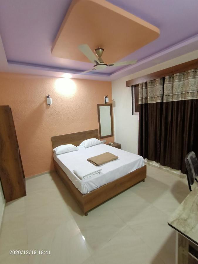 ת'יין Hotel Riviera Residency מראה חיצוני תמונה