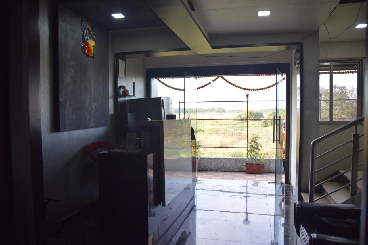 ת'יין Hotel Riviera Residency מראה חיצוני תמונה